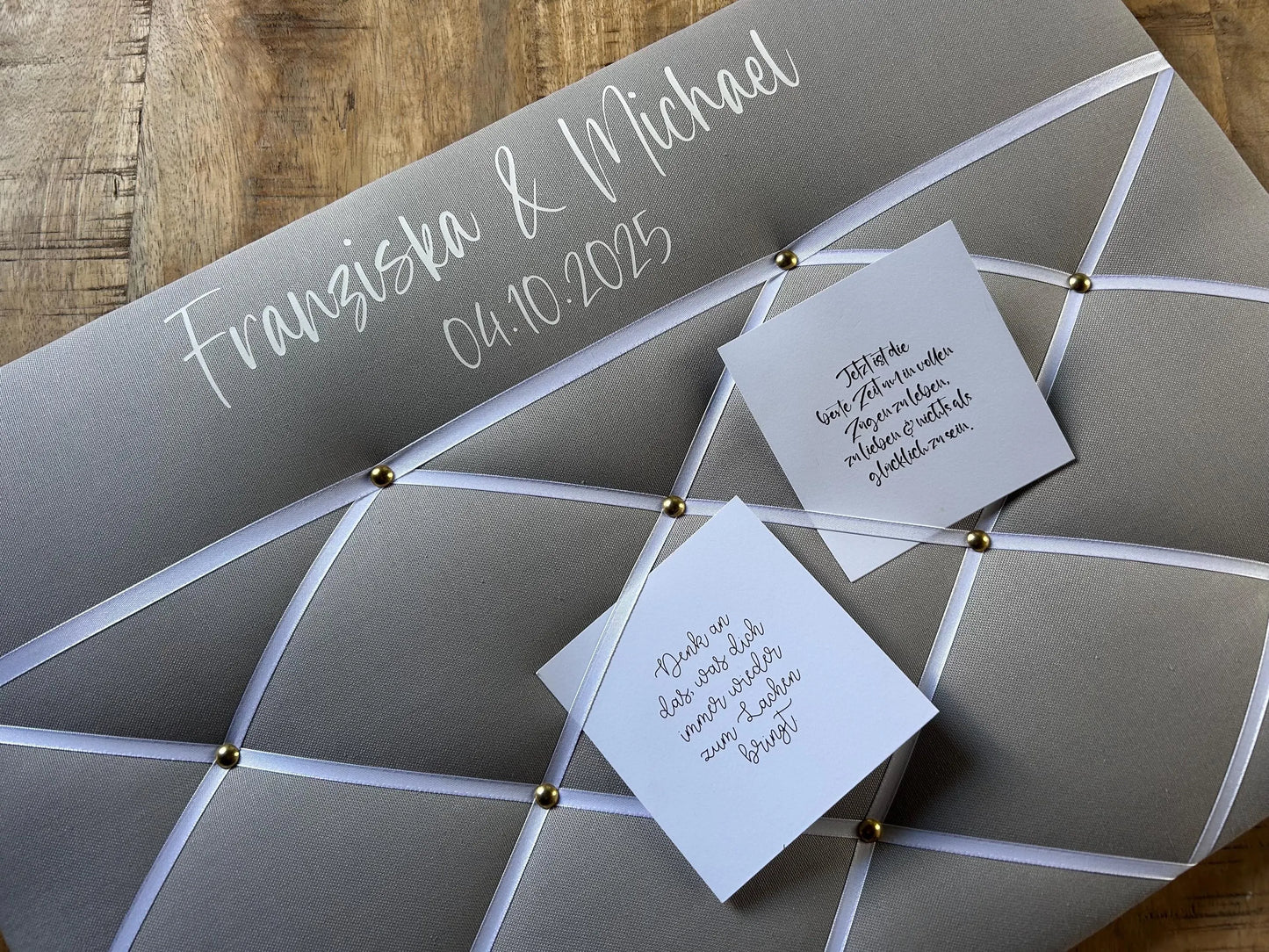 Memoboard Hochzeit personalisiert
