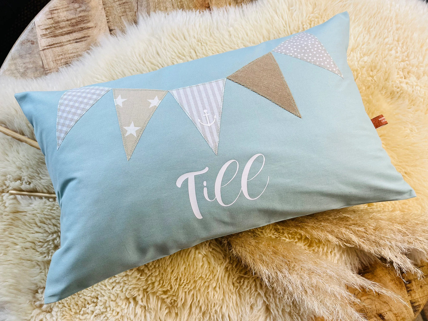 Namenskissen Wimpel personalisiert aqua beige