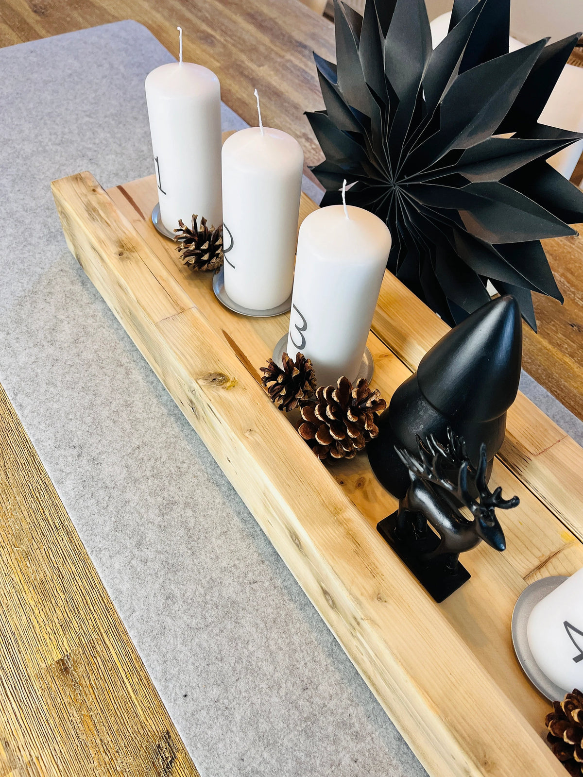 Adventskranz Upcycling Holztablett