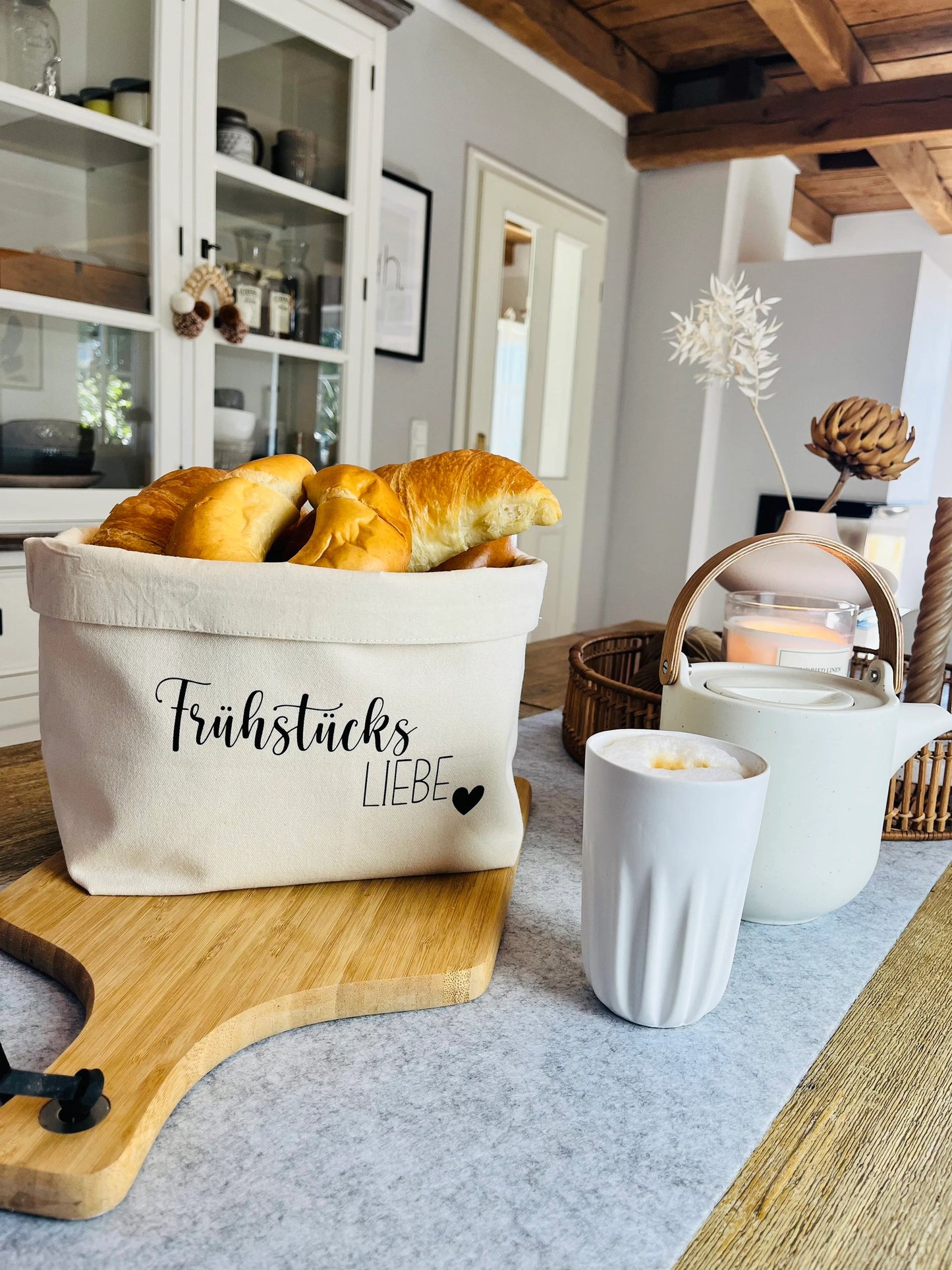 Brötchenkorb FrühstücksLIEBE skandinavisch
