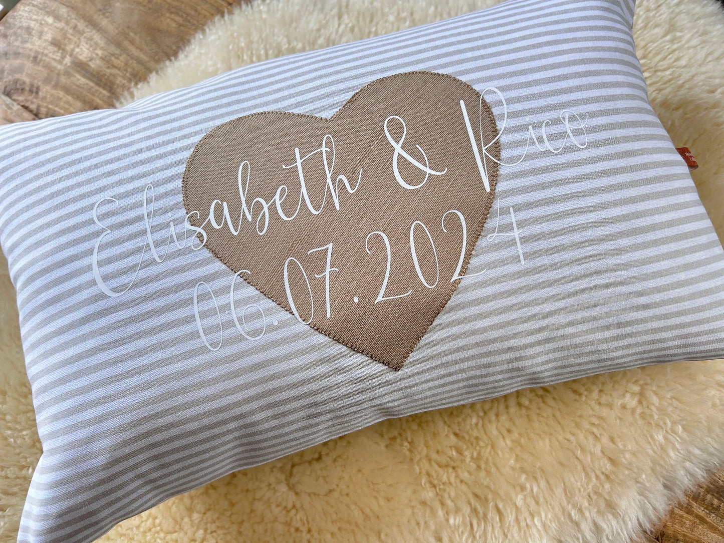 Kissen Hochzeit personalisiert beige