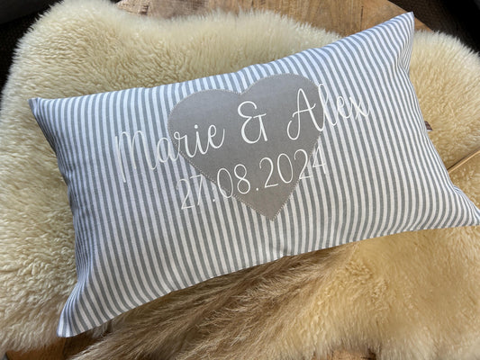 Kissen Hochzeit personalisiert hellgrau
