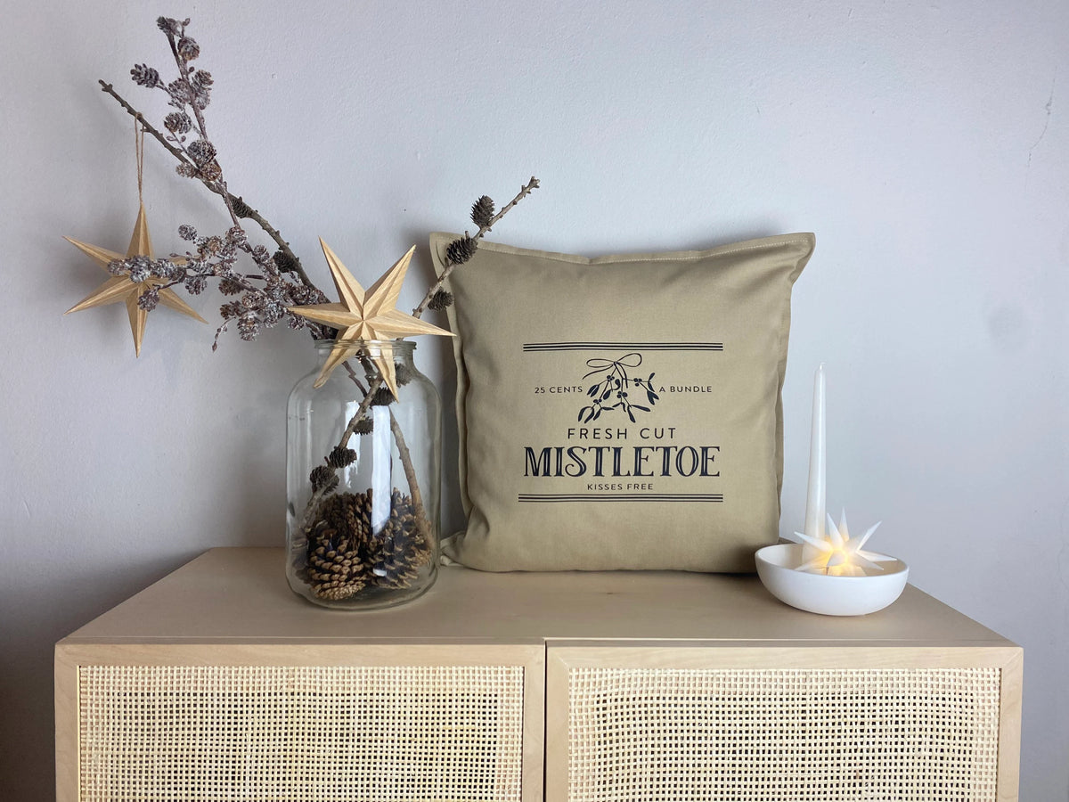 Kissen Weihnachten Mistletoe beige