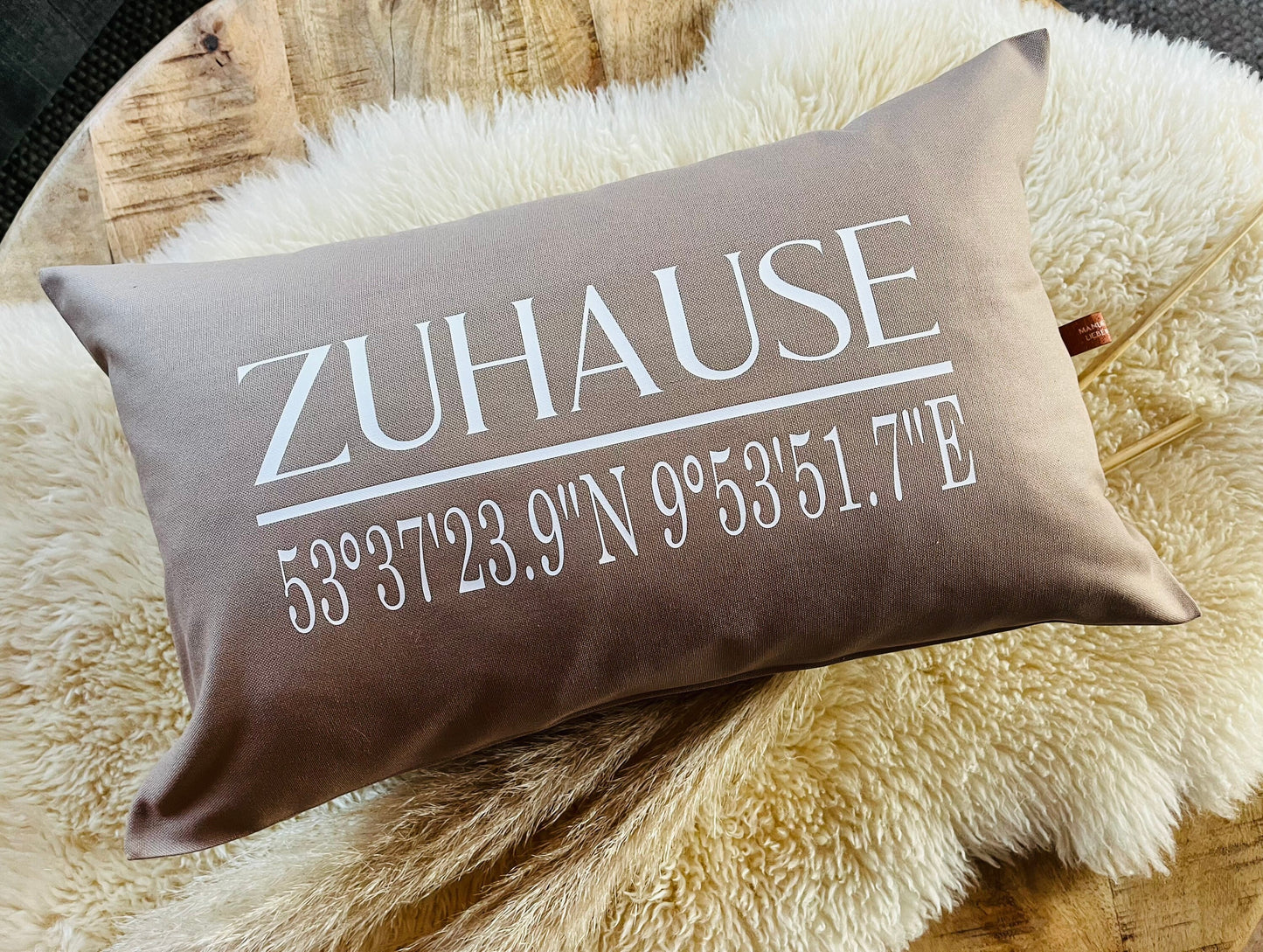 Kissen ZUHAUSE Koordinaten beige