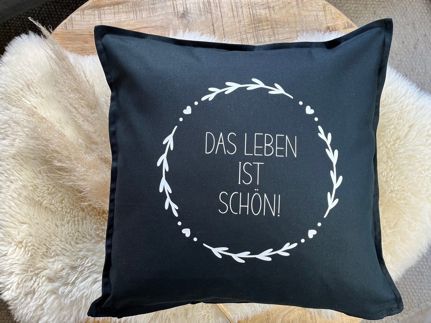Kissen schönes Leben schwarz