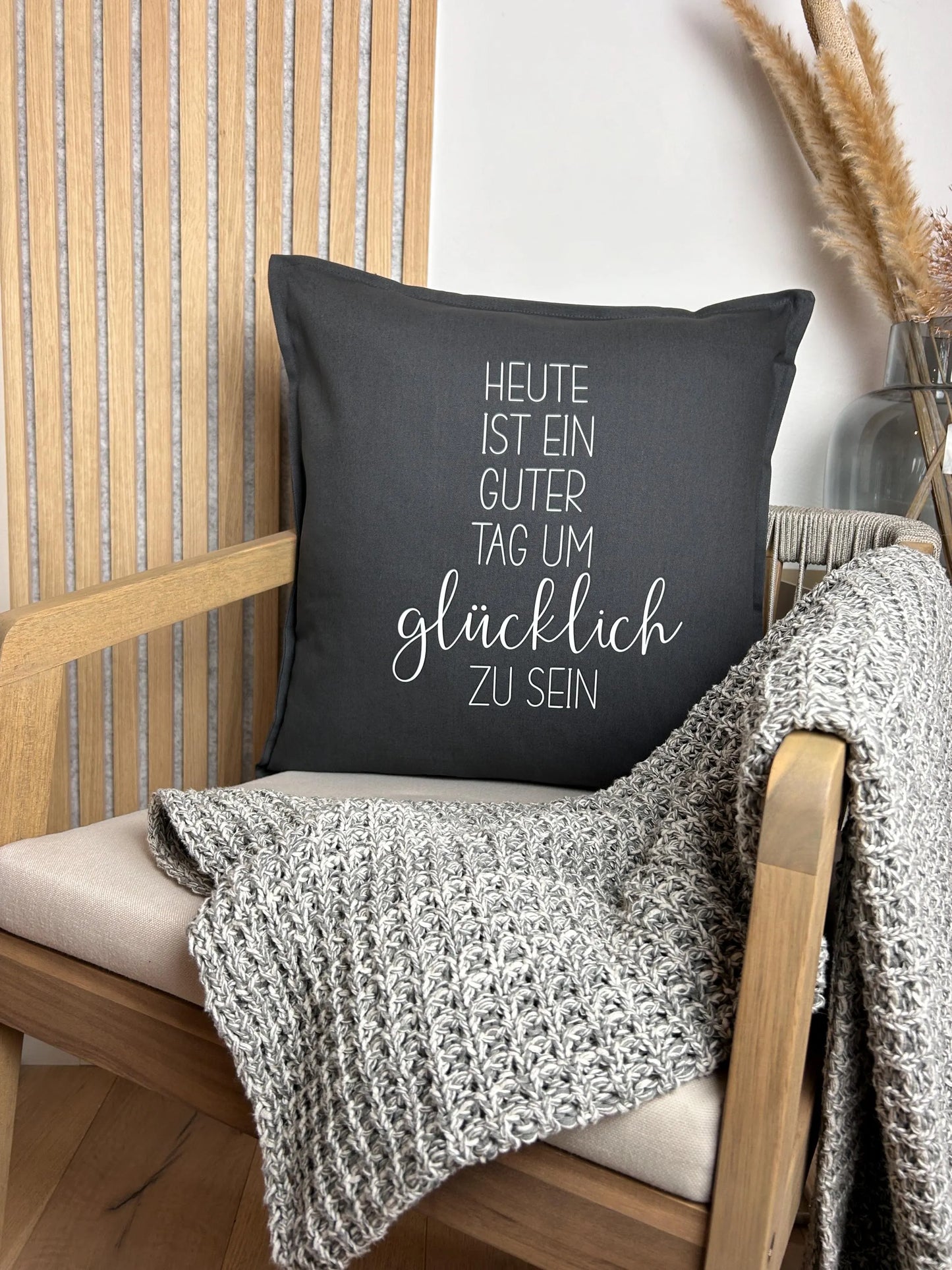 Kissen Heute ist ein guter Tag um glücklich zu sein Geburtstag