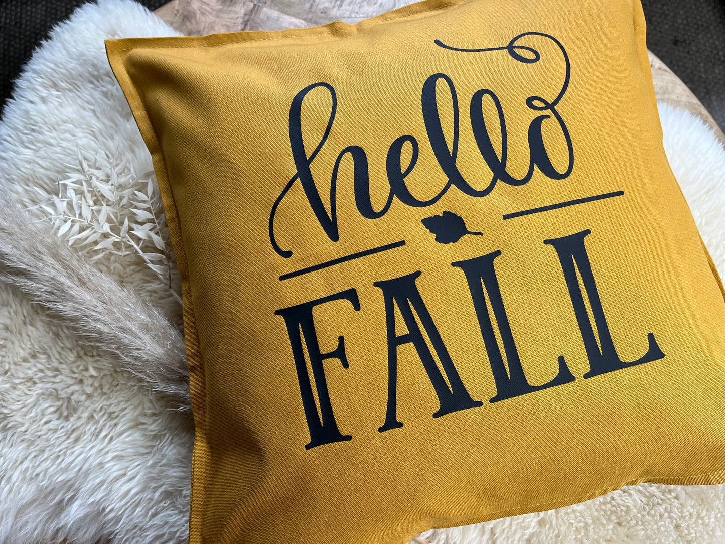Deko Kissen hello fall senfgelb