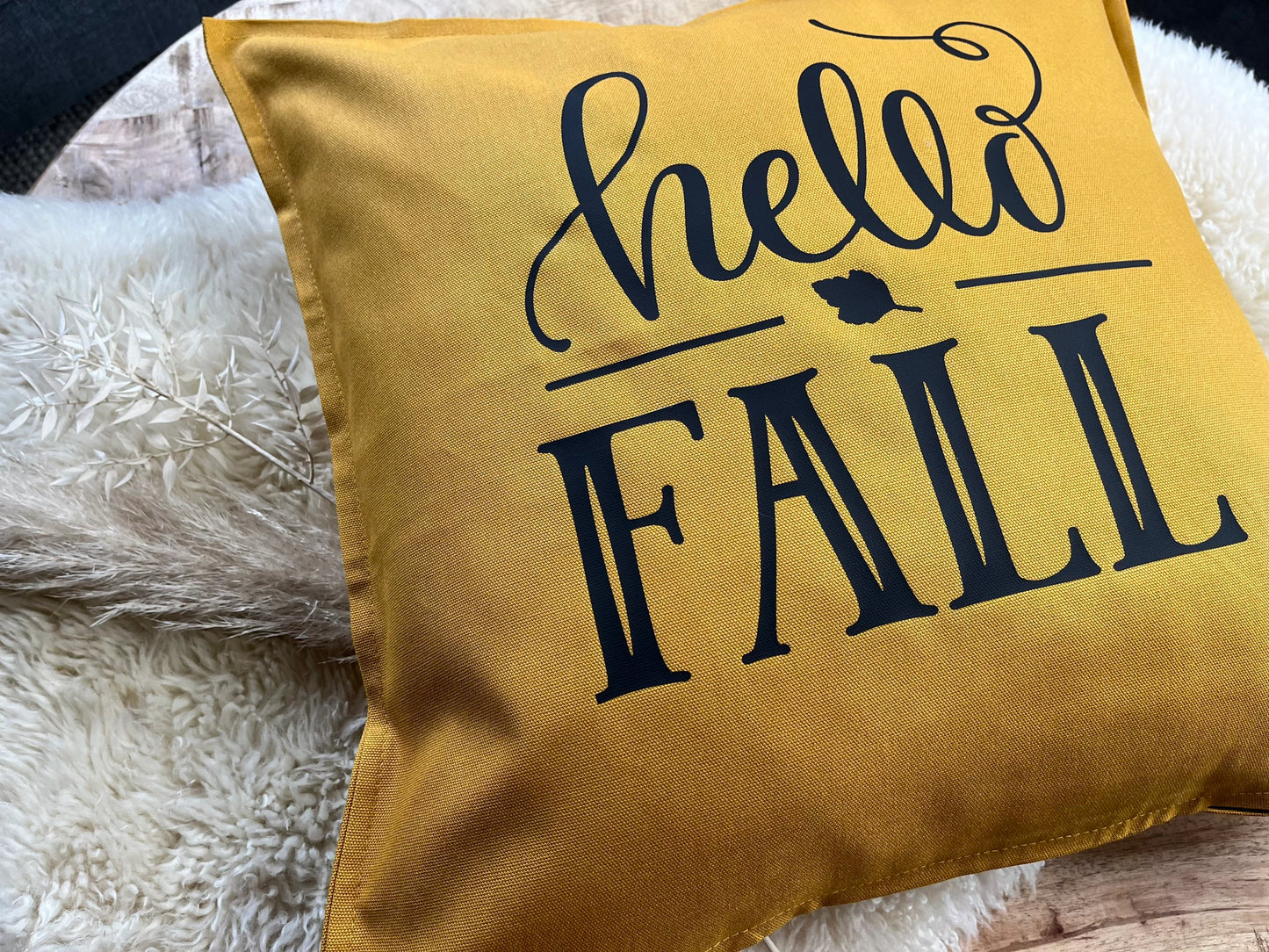 Deko Kissen hello fall senfgelb