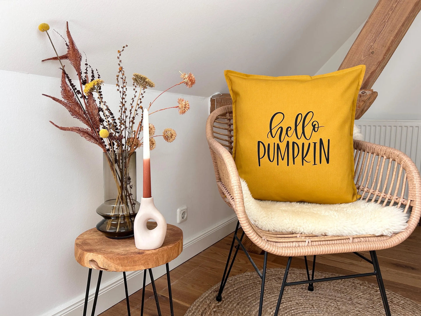 Deko Kissen hello Pumpkin senfgelb