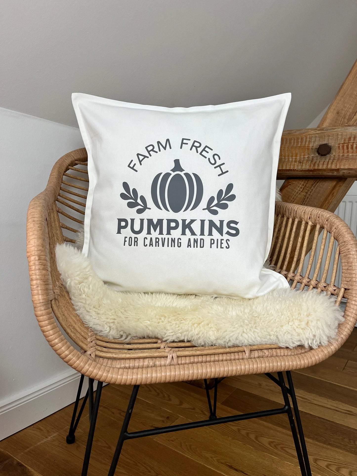 Deko Kissen Pumpkin weiß