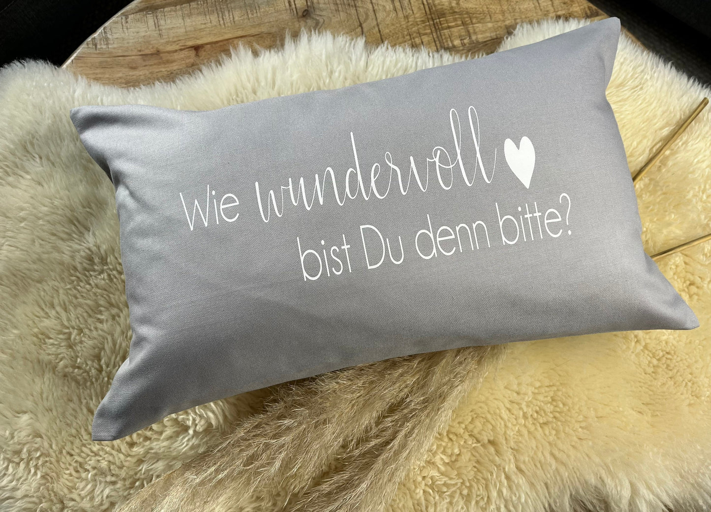 Kissen WUNDERVOLL grau