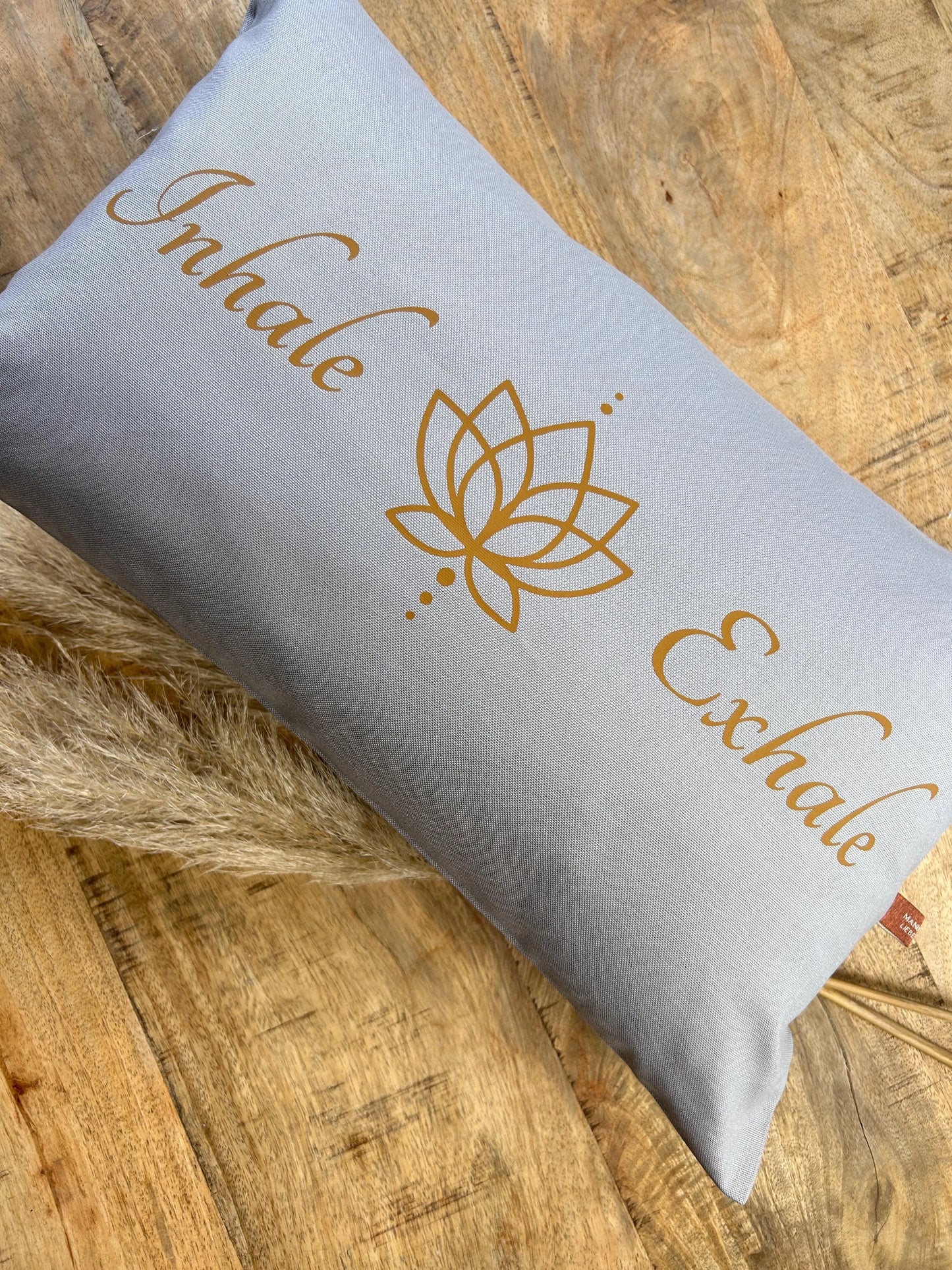 Kissen Yoga Inhale Exhale grau