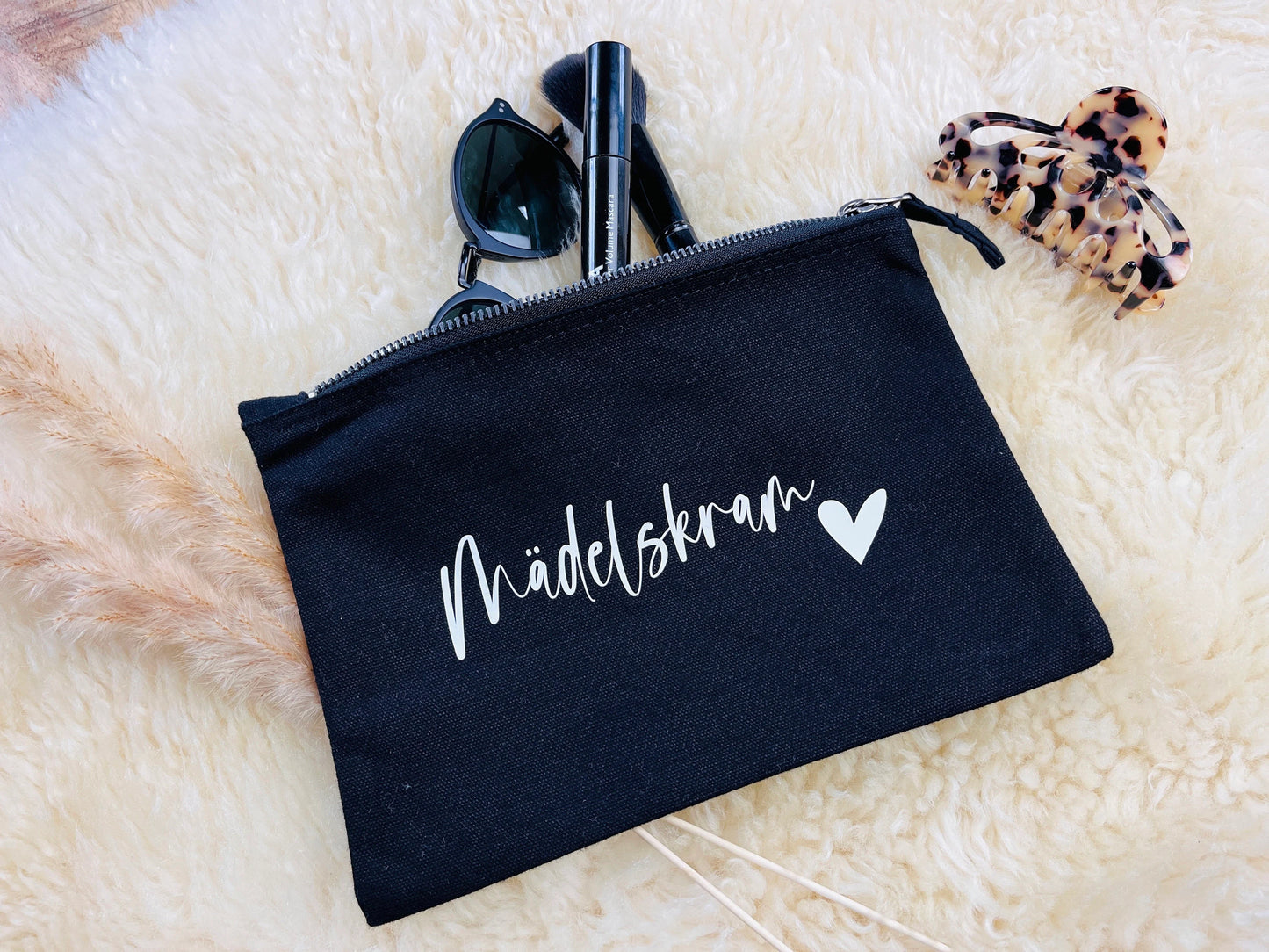 Kosmetiktasche Mädelskram schwarz weiß grau