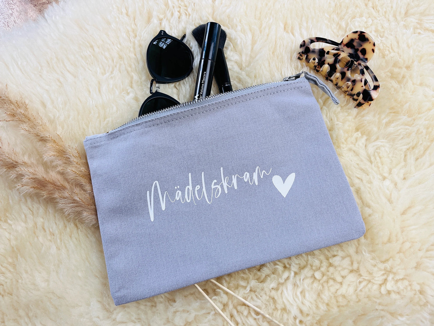 Kosmetiktasche Mädelskram schwarz weiß grau