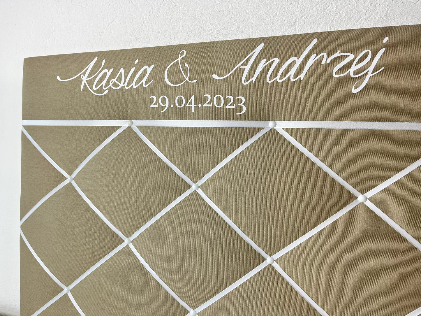 Memoboard Hochzeit personalisiert beige