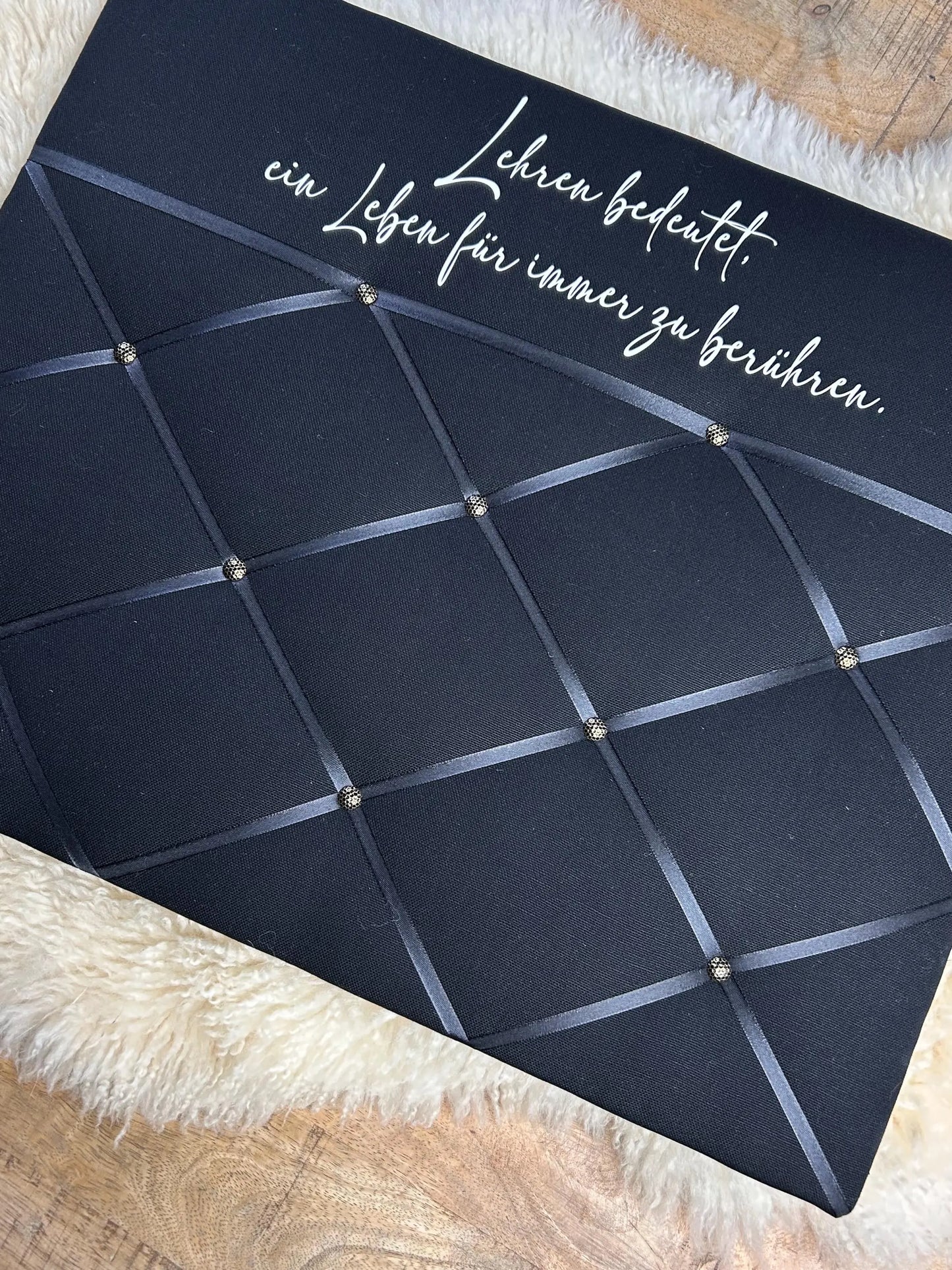 Memoboard für Lehrer schwarz personalisiert