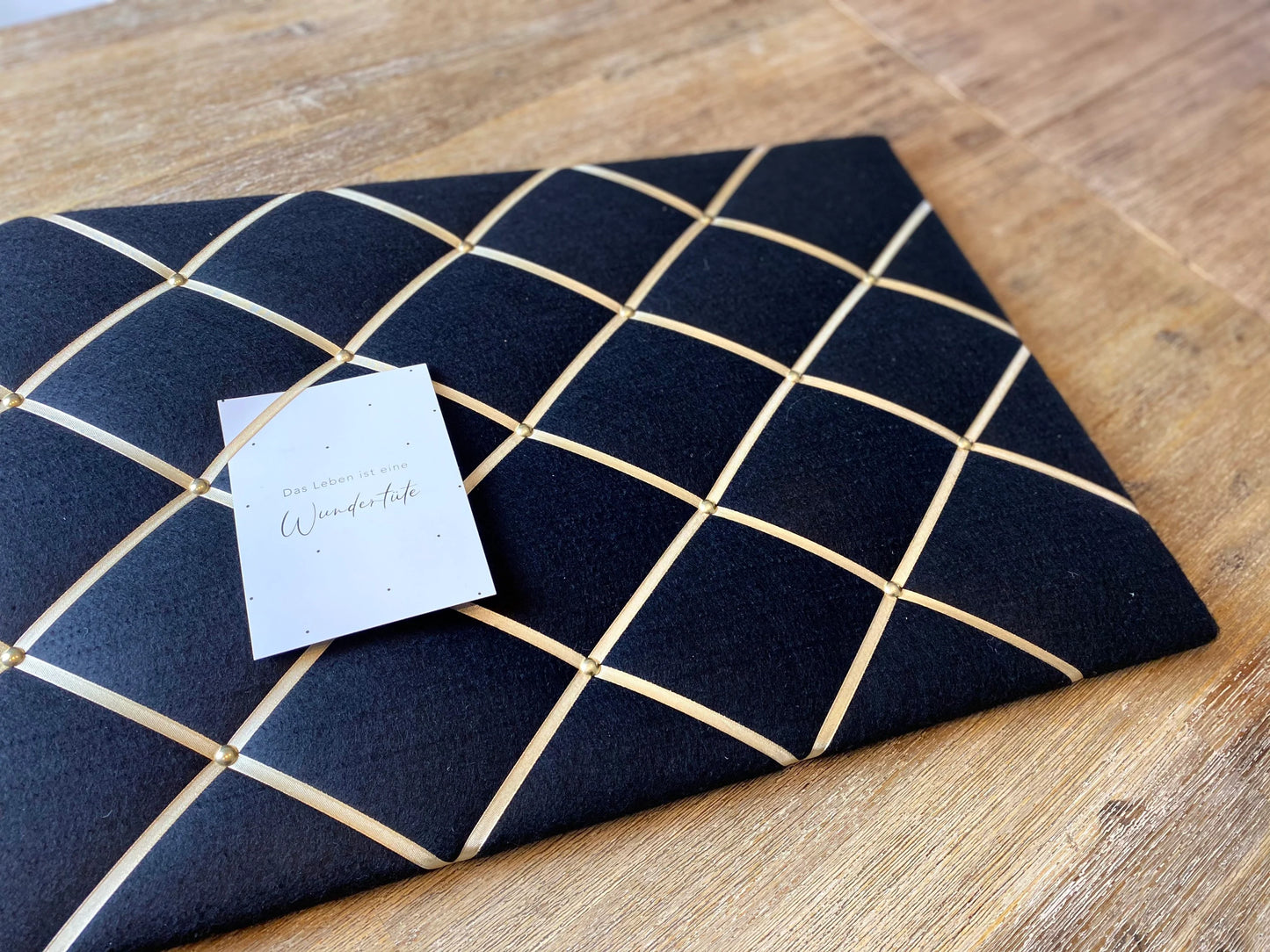 Memoboard schwarz gold Filz