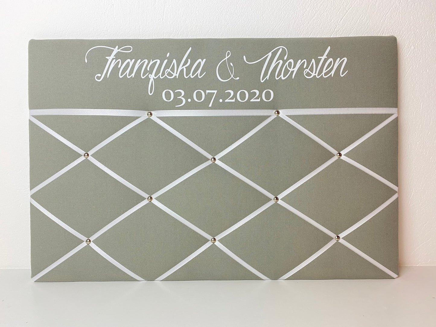 Memoboard mit Wunschnamen Hochzeit personalisiert