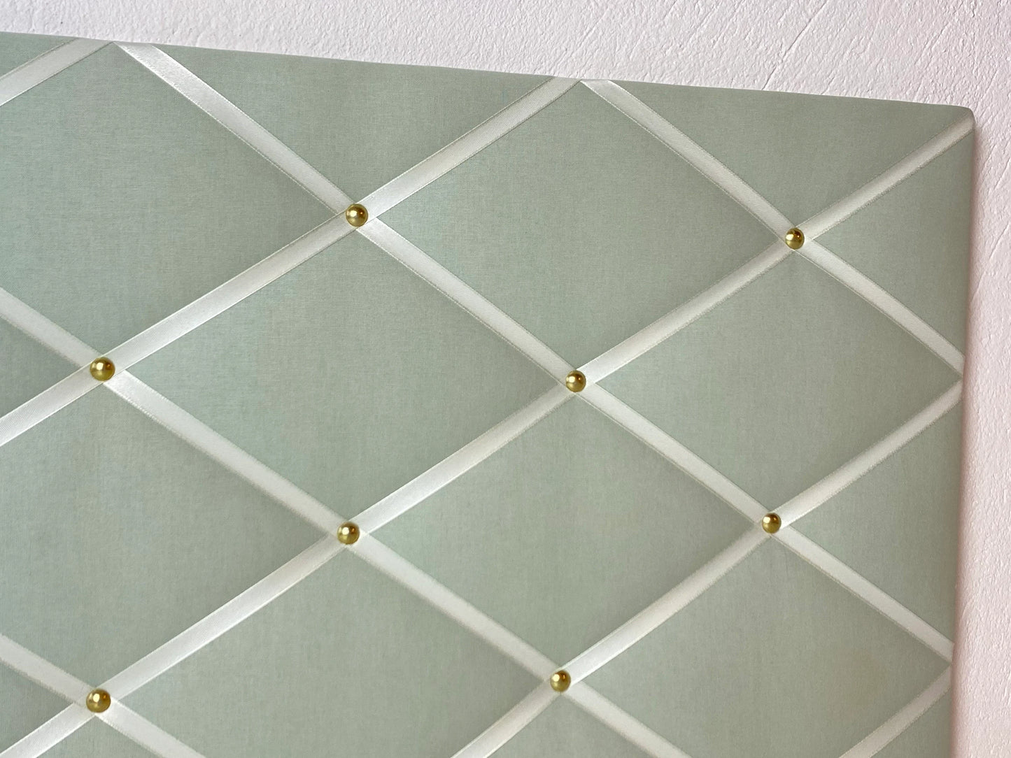 Memoboard helles lindgrün Wunschgröße