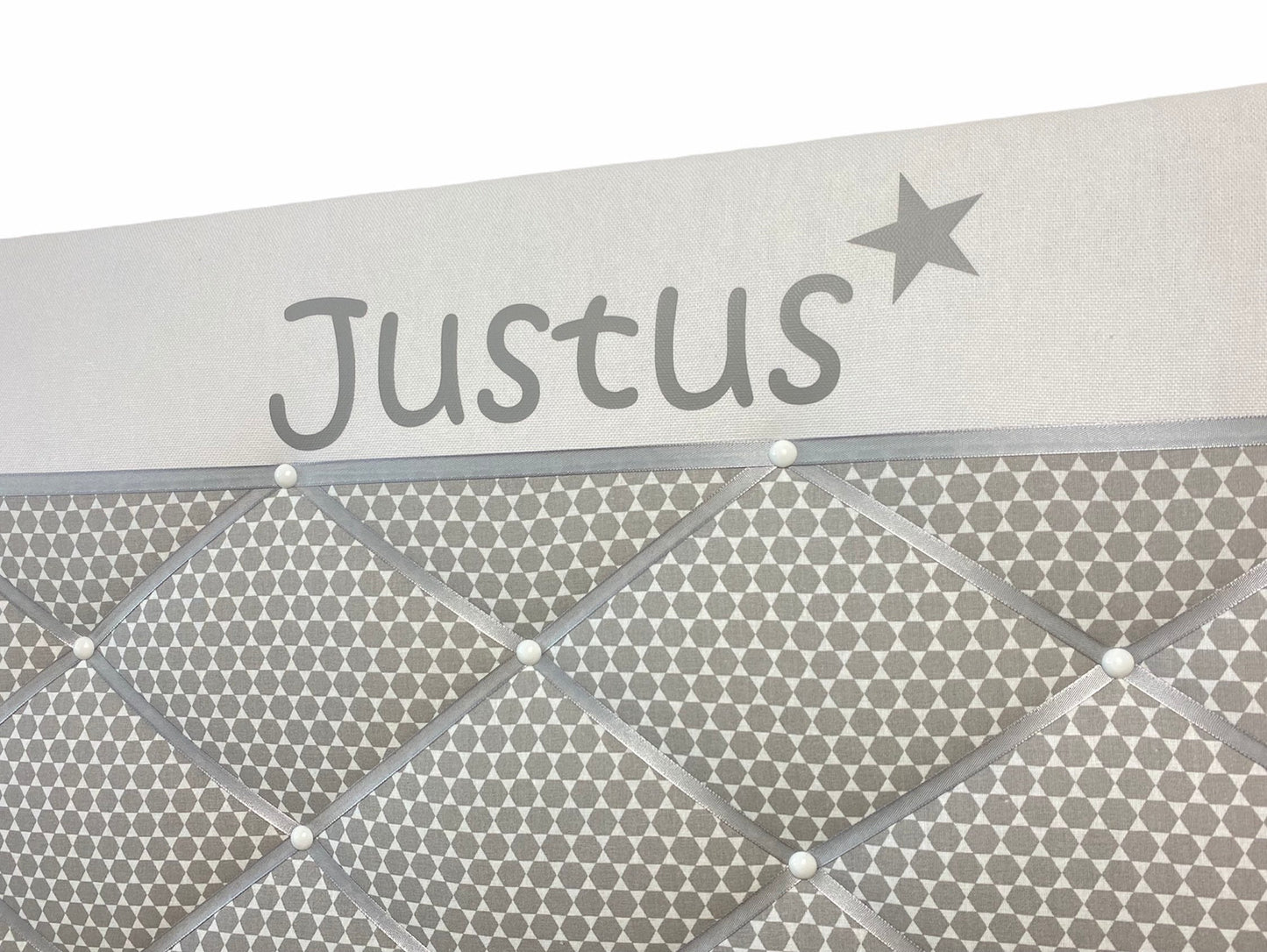 Memoboard mit Wunschnamen grau