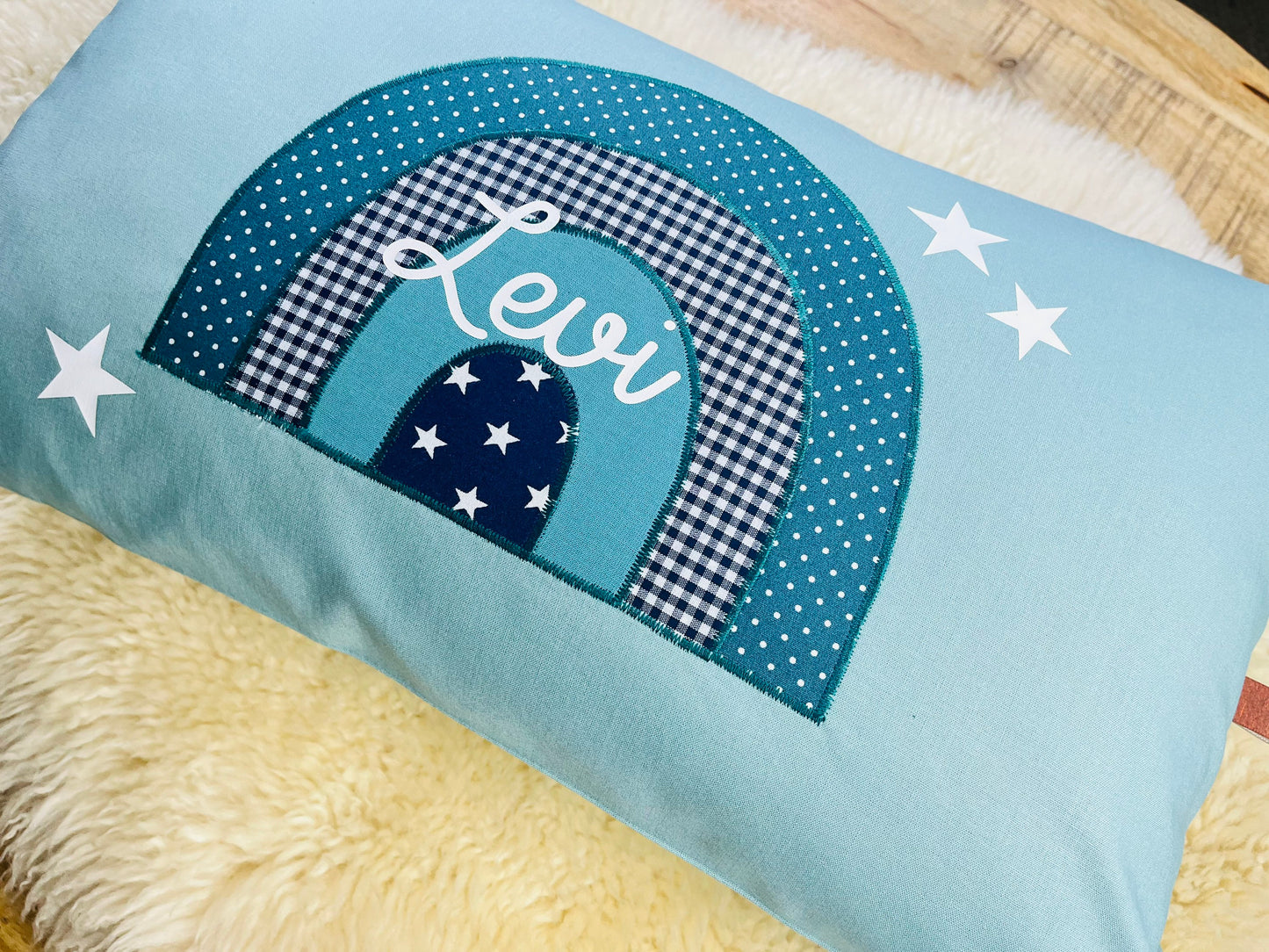 Namenskissen Regenbogen personalisiert aqua blau