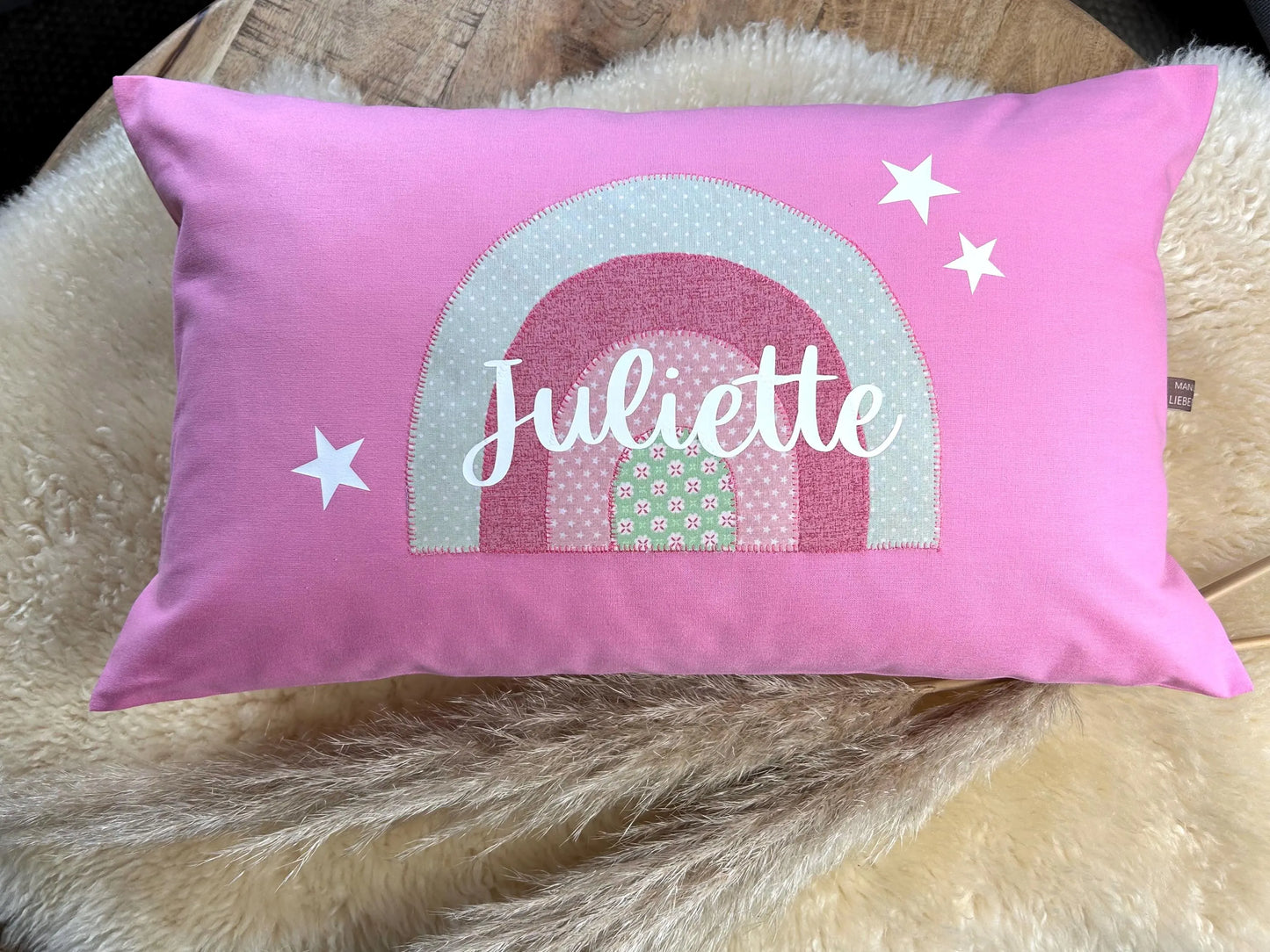Namenskissen Regenbogen personalisiert pink
