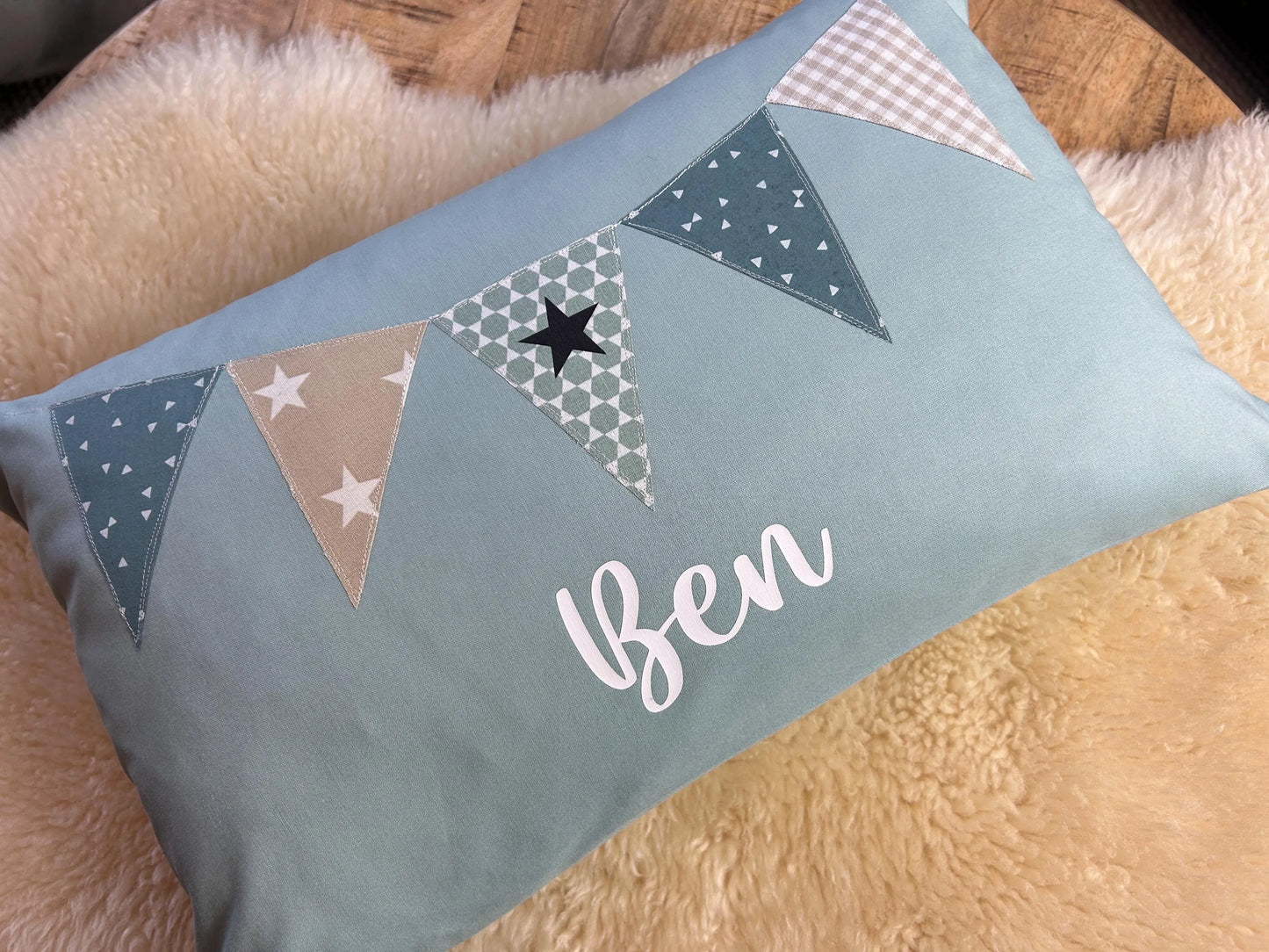 Namenskissen Wimpel personalisiert aqua