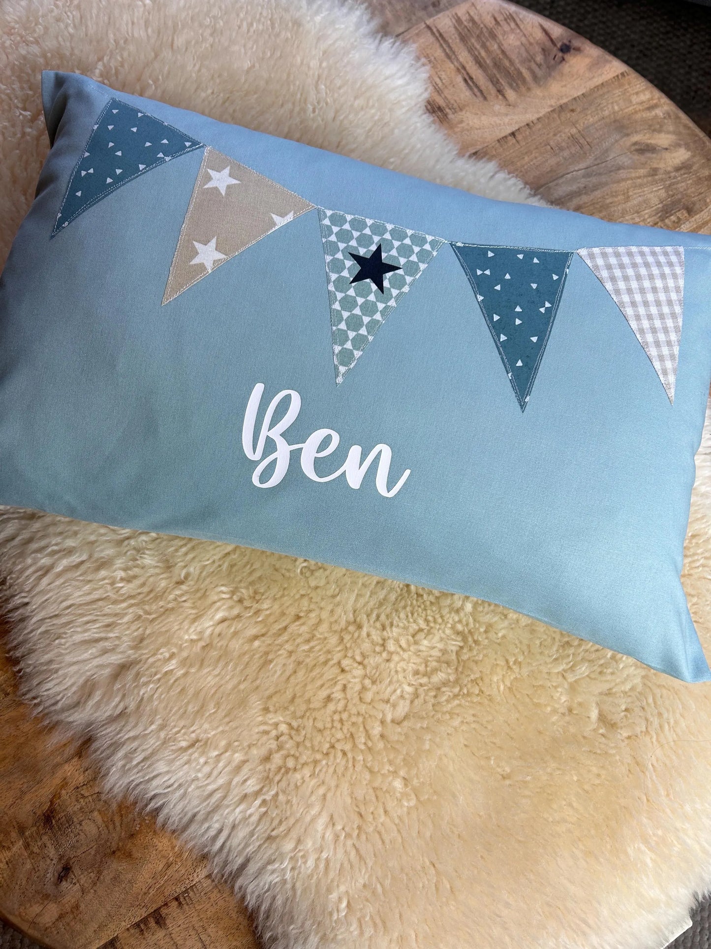 Namenskissen Wimpel personalisiert aqua