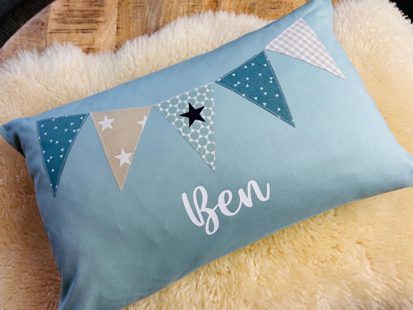 Namenskissen Wimpel personalisiert aqua