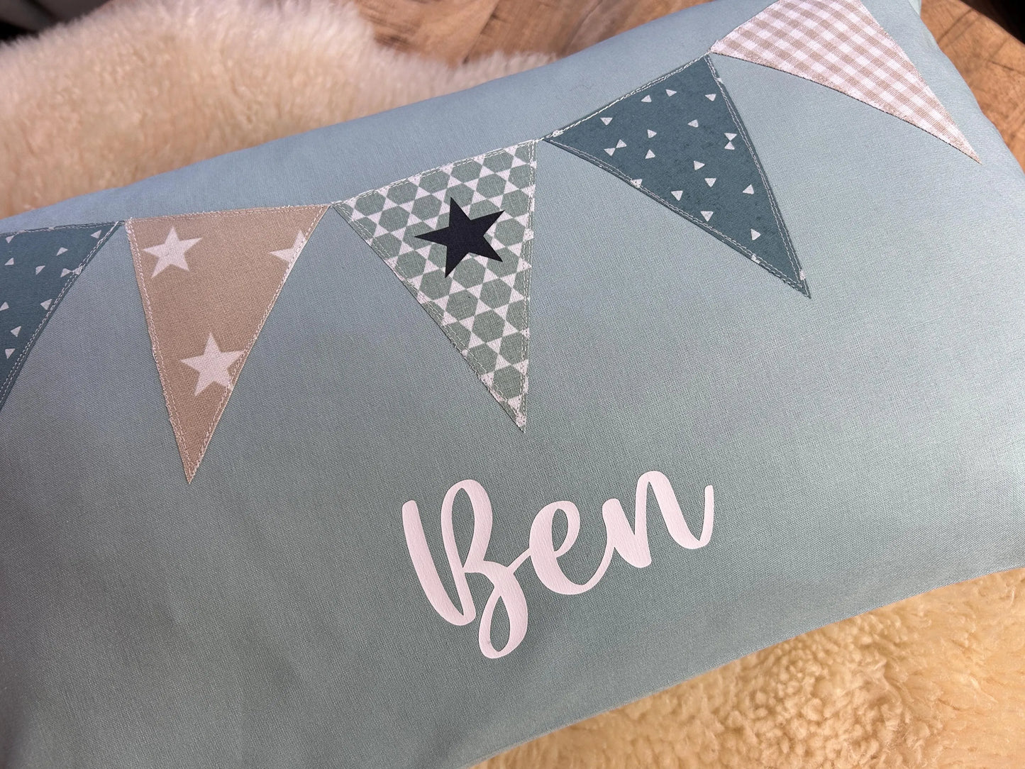 Namenskissen Wimpel personalisiert aqua