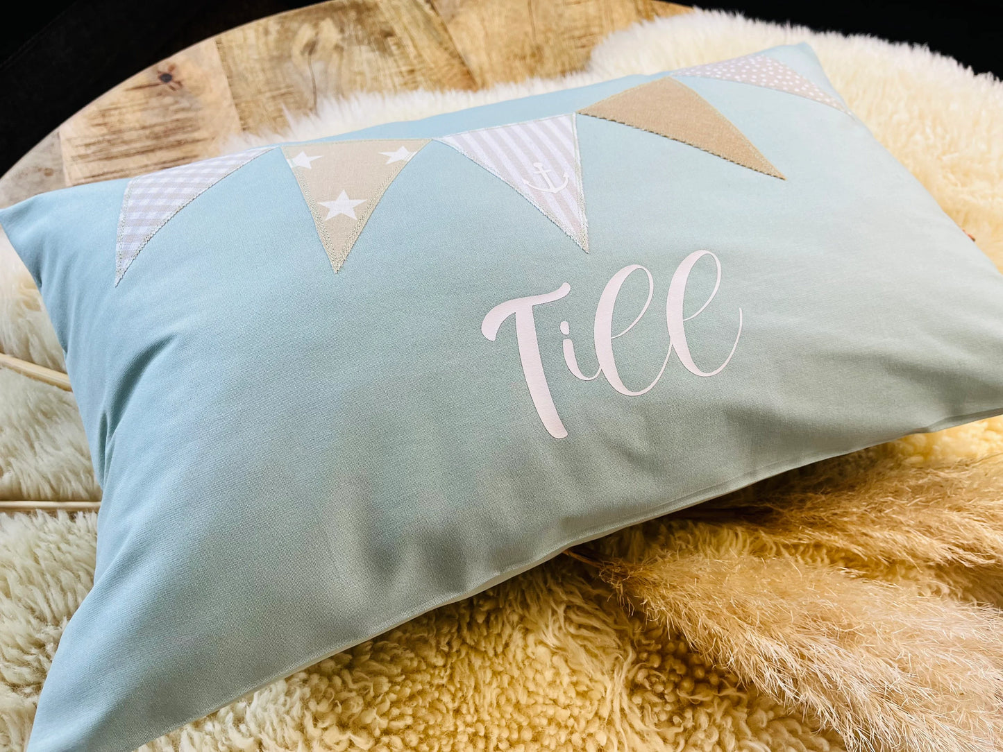 Namenskissen Wimpel personalisiert aqua beige
