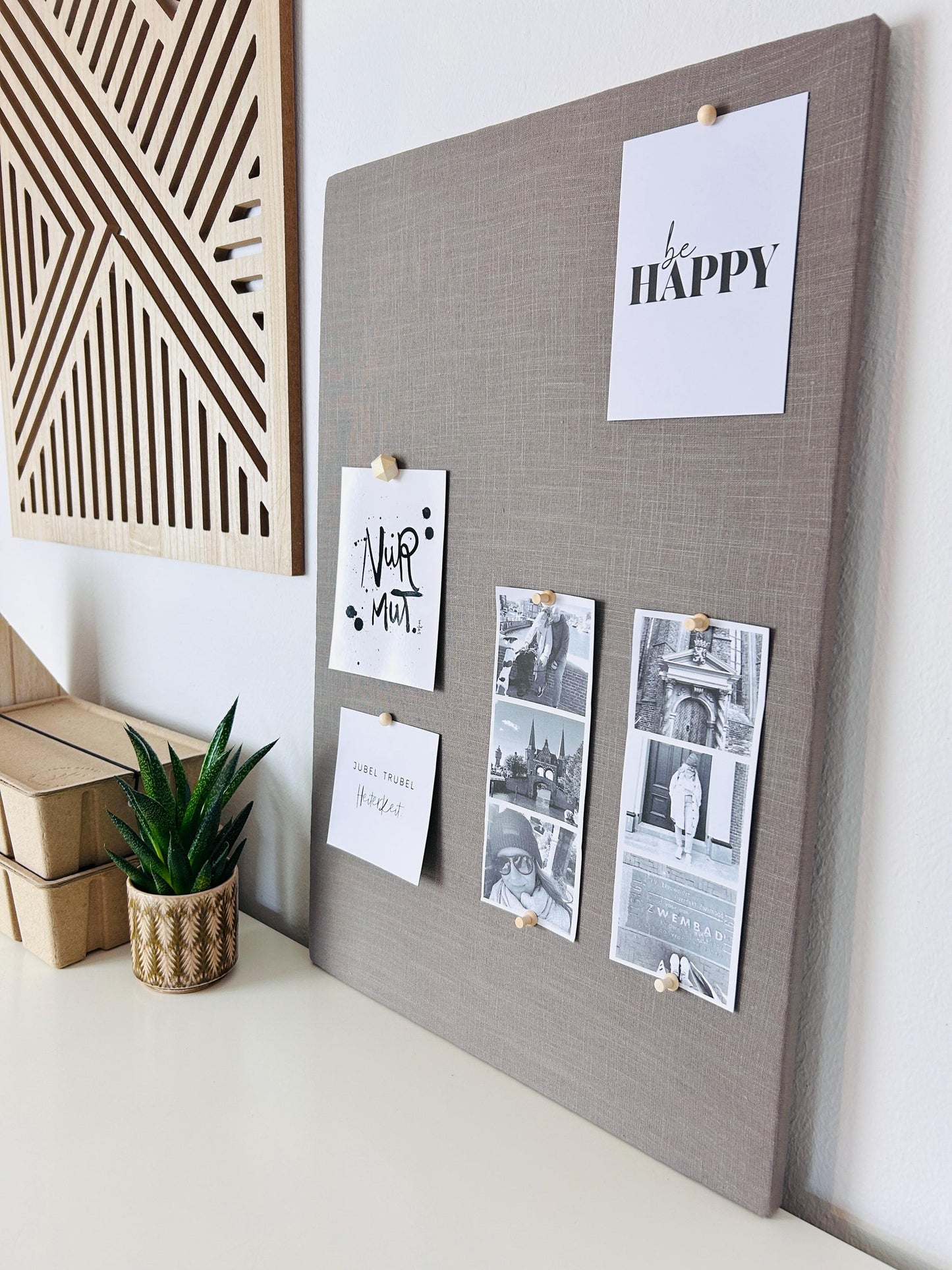 Pinnwand Pinboard Leinen taupe