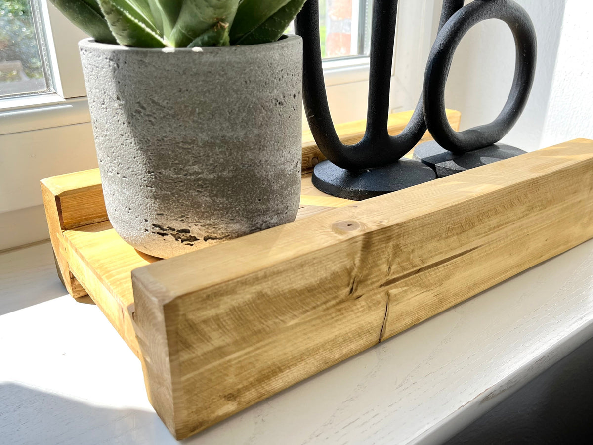 Upcycling Schalungsträger Holzdeko Tablett gebeizt