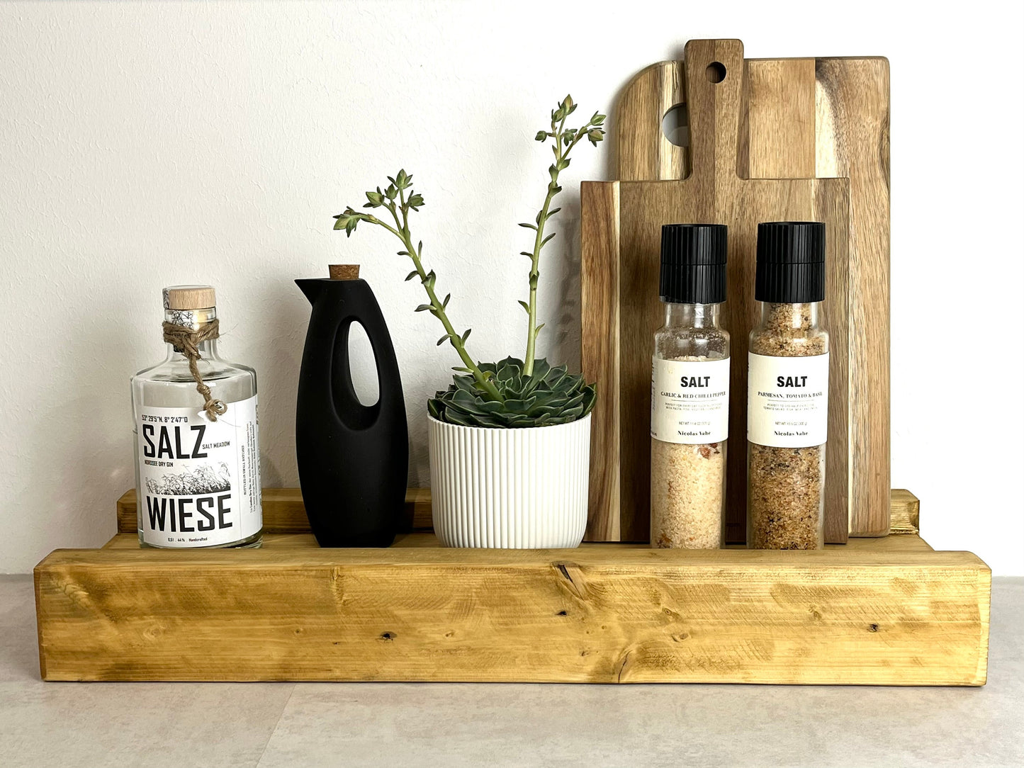 Upcycling Schalungsträger Holzdeko Tablett gebeizt