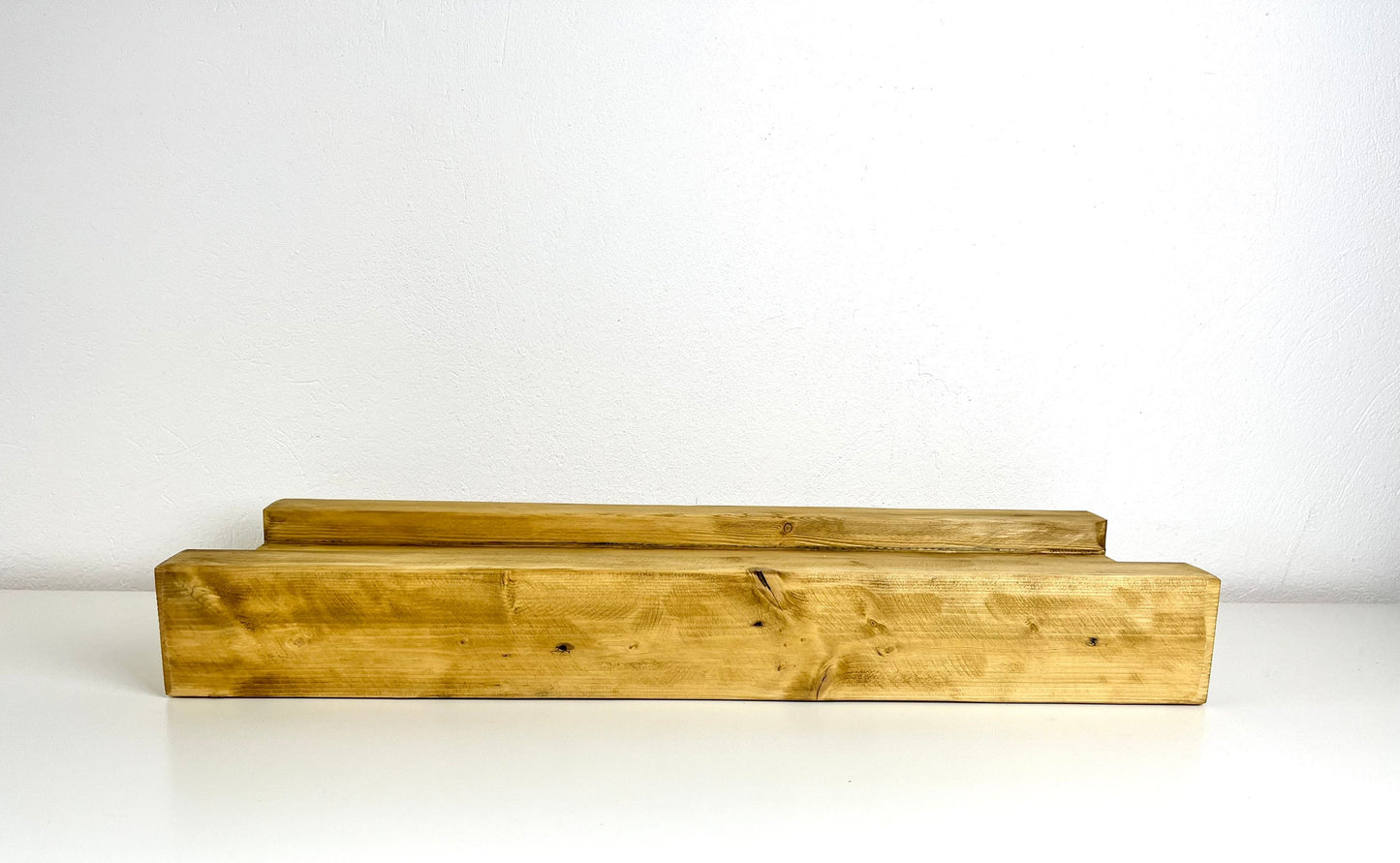 Upcycling Schalungsträger Holzdeko Tablett gebeizt