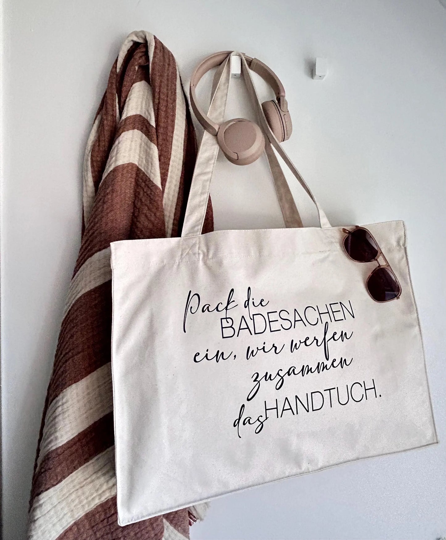 Strandtasche Pack die Badesachen ein…