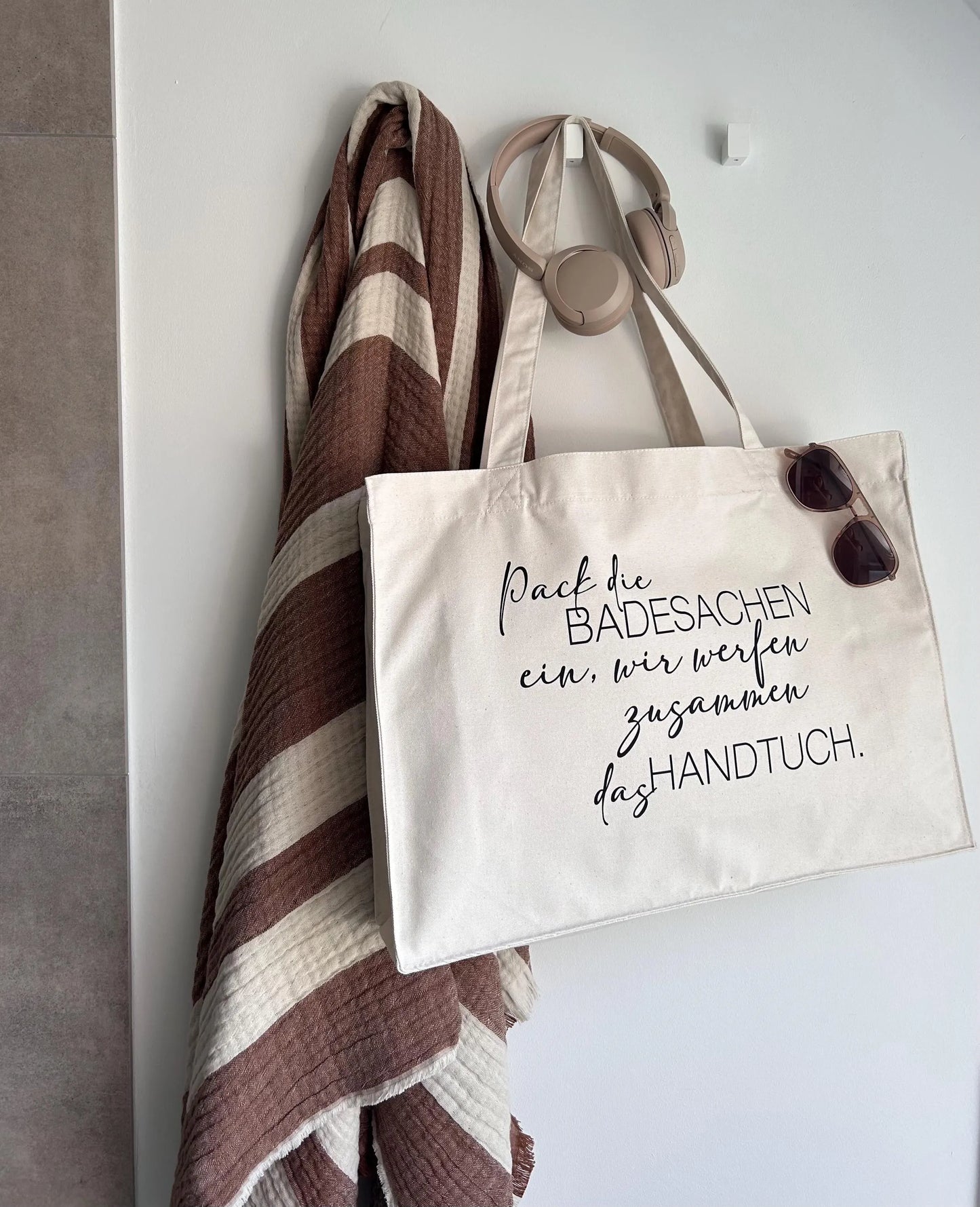 Strandtasche Pack die Badesachen ein…