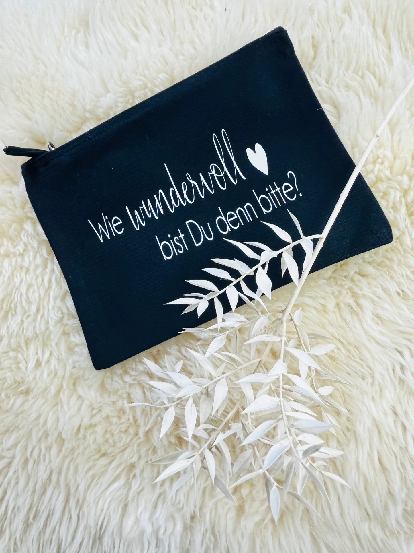 Kosmetiktasche wundervoll schwarz