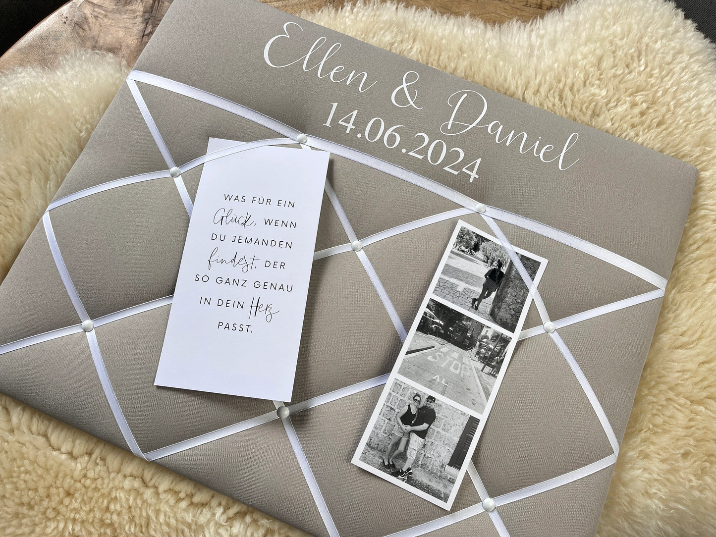 Memoboard Hochzeit personalisiert beige