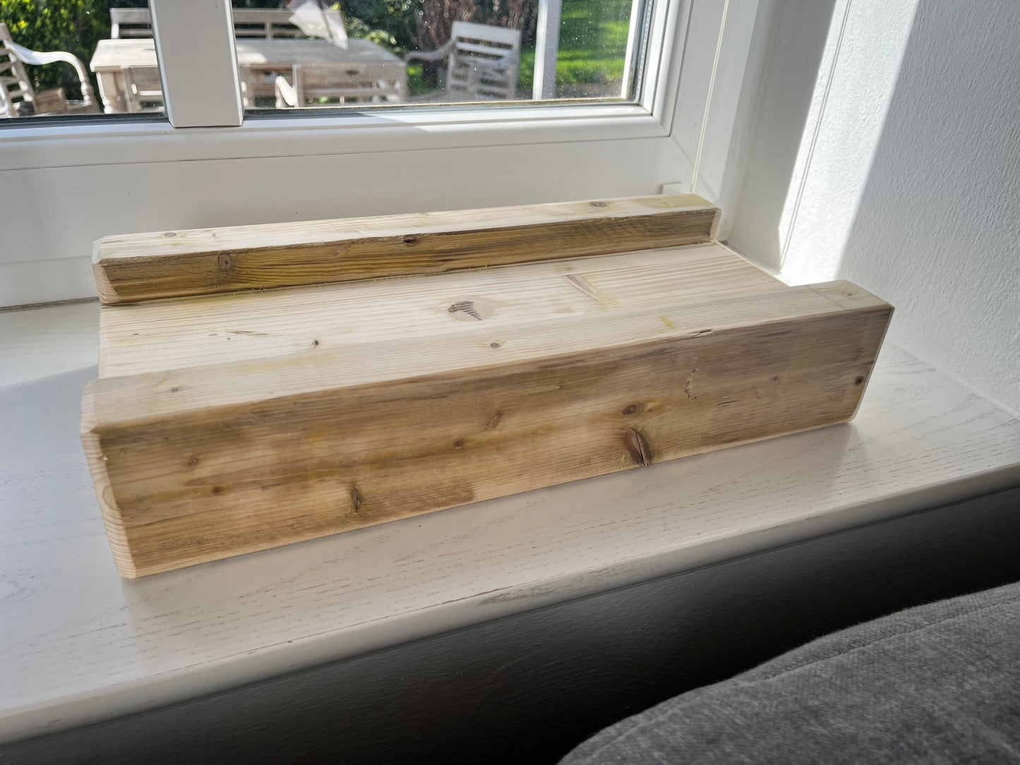 Upcycling Schalungsträger Holzdeko Tablett geschliffen